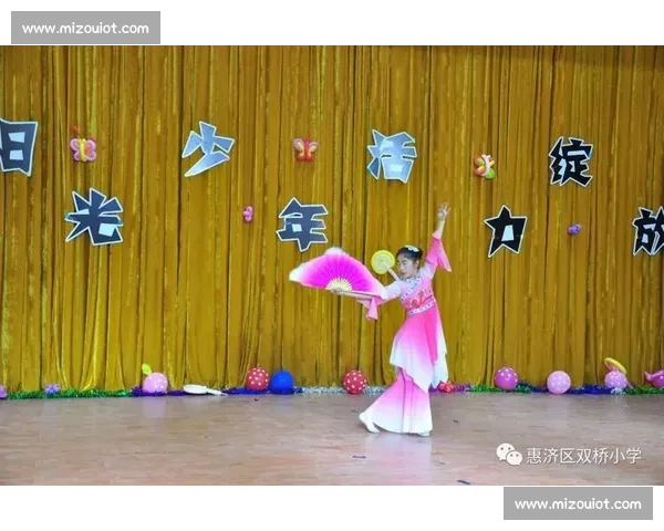 《青春风采绽放舞台 少年主持人带你领略精彩赛事盛宴》 《青春风采绽放舞台 少年主持人带你领略精彩赛事盛宴》